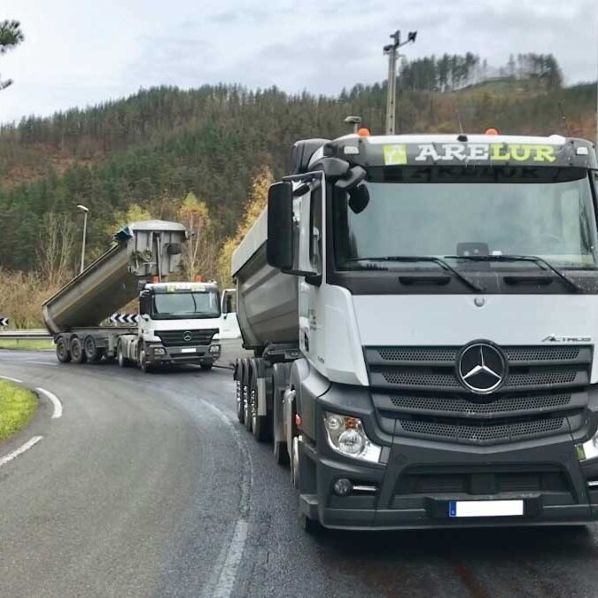 Transportes y basculantes | ARELUR | Trabajos realizados | Lasarte Gipuzkoa