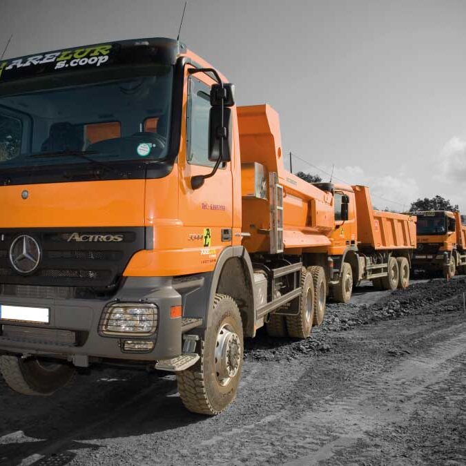 Transportes y basculantes | ARELUR | Trabajos realizados | Lasarte Gipuzkoa