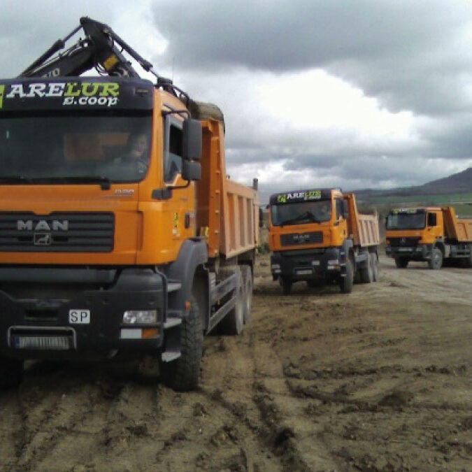 Transportes y basculantes | ARELUR | Trabajos realizados | Lasarte Gipuzkoa