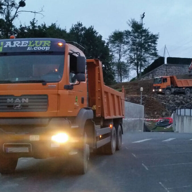 Transportes y basculantes | ARELUR | Trabajos realizados | Lasarte Gipuzkoa