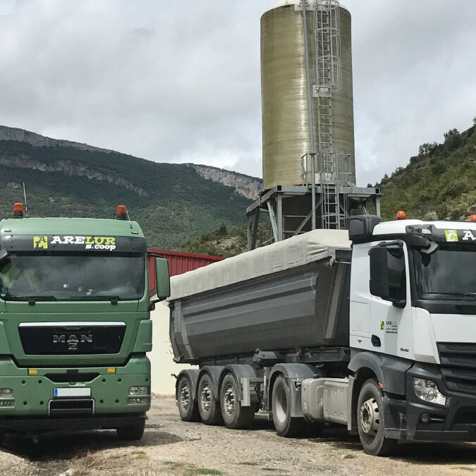 Transportes y basculantes | ARELUR | Trabajos realizados | Lasarte Gipuzkoa